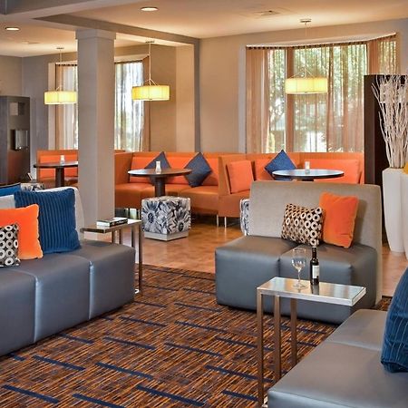 Courtyard By Marriott Frederick Hotell Restaurant bilde