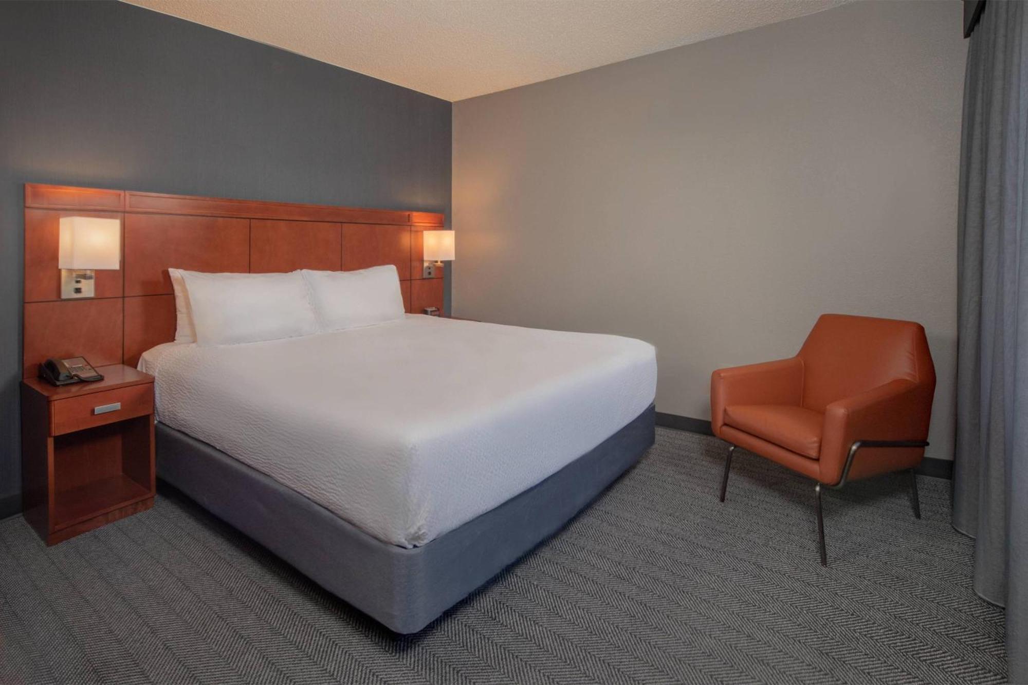 Courtyard By Marriott Frederick Hotell Eksteriør bilde