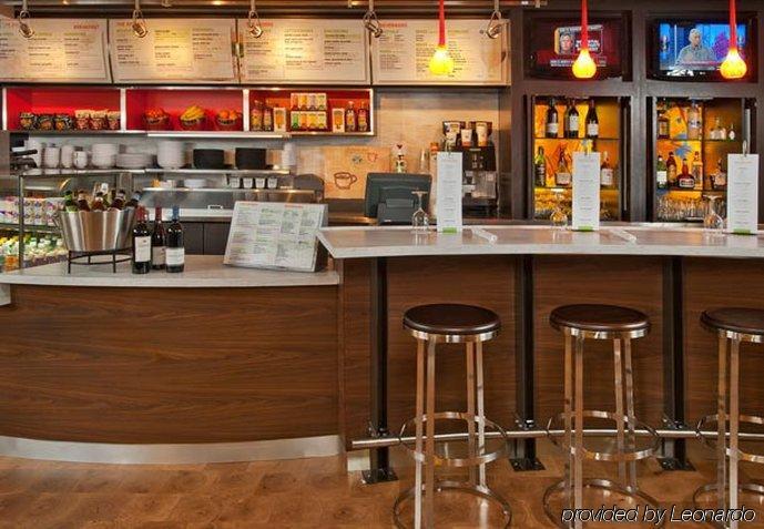 Courtyard By Marriott Frederick Hotell Restaurant bilde